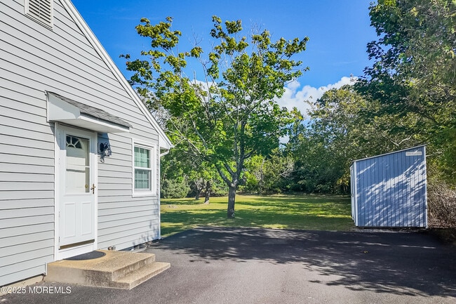 Building Photo - 512 Terrace Ave