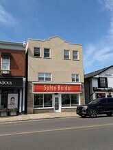 Building Photo - 212 Queen St S