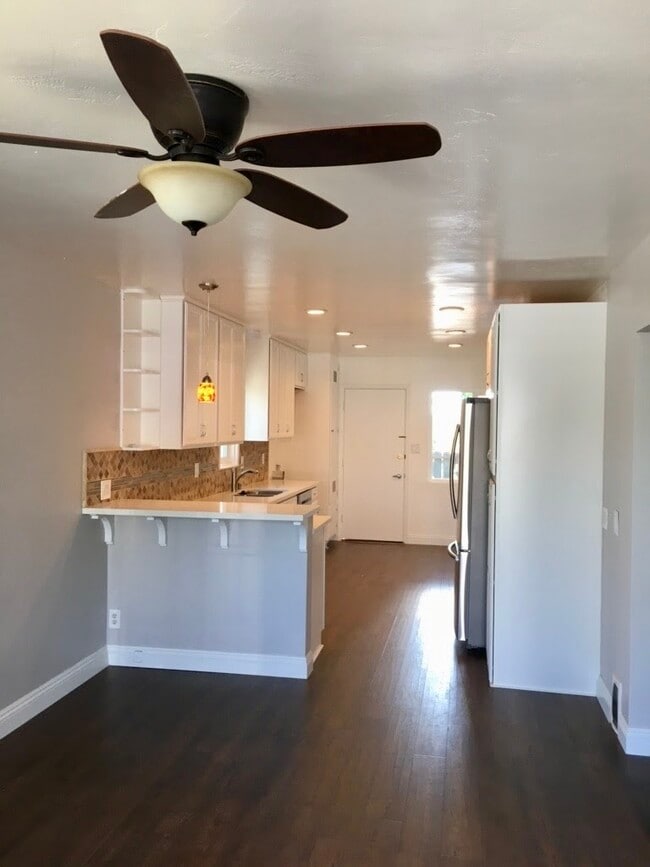 Building Photo - 1931 Cypress Ave