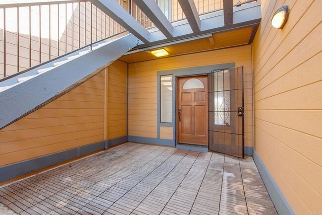 Building Photo - 801 Kalpati Cir