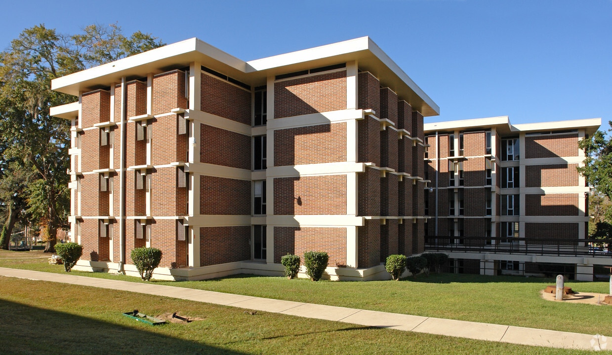 Primary Photo - Paddyfote Complex