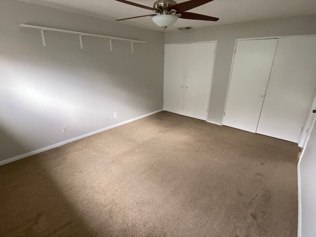 Foto del edificio - Granite Hills 4 Bedroom Home!