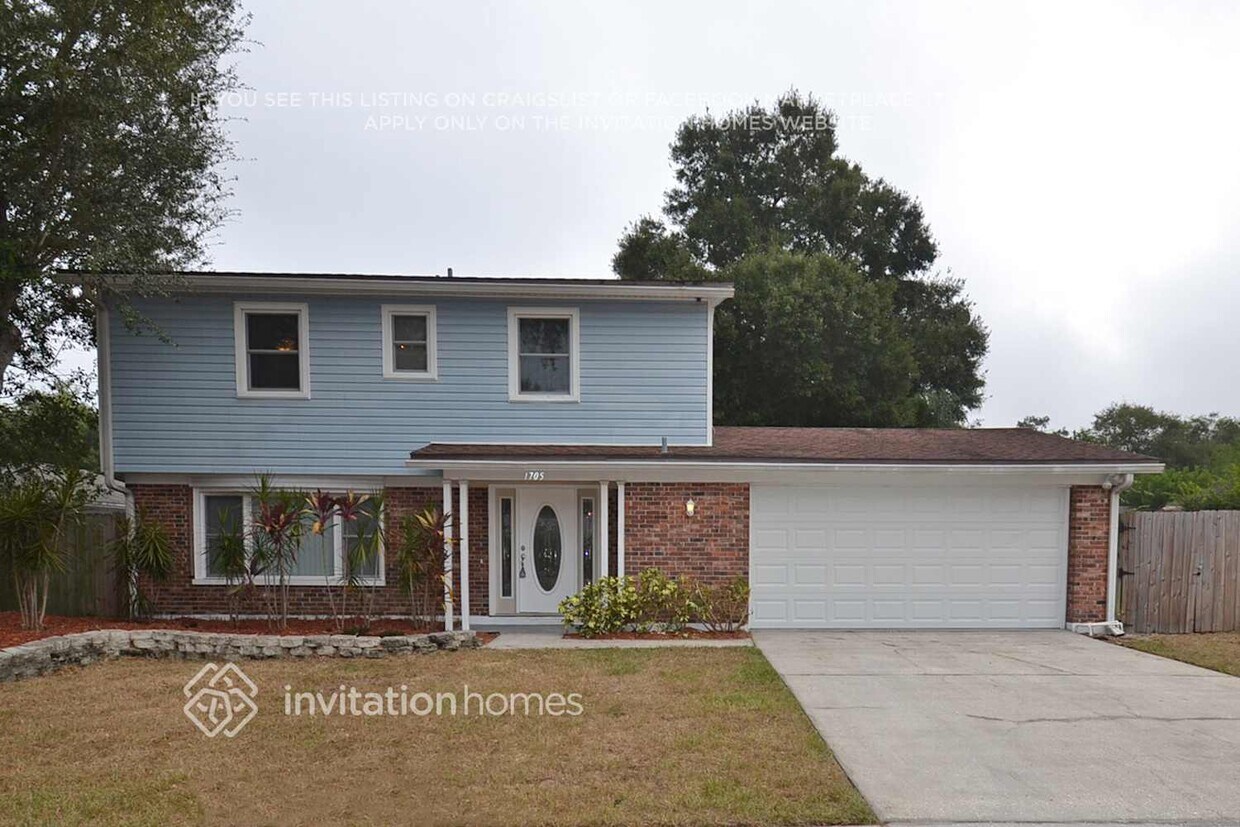 Foto principal - 1705 Village Ct