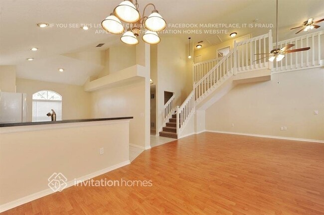 Building Photo - 4802 Woodmere Rd