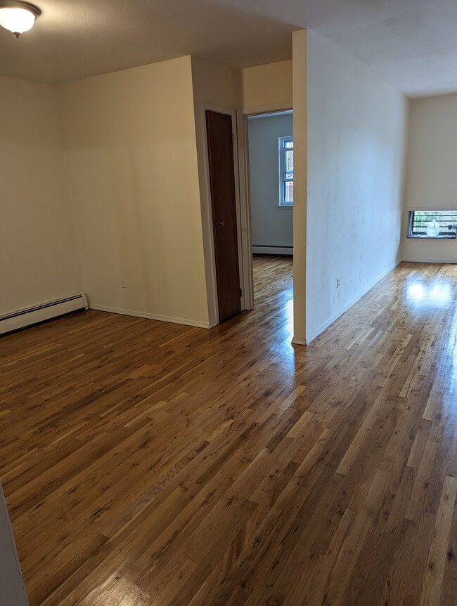 4045 62nd St, Woodside, NY 11377 Townhome Rentals in Woodside NY