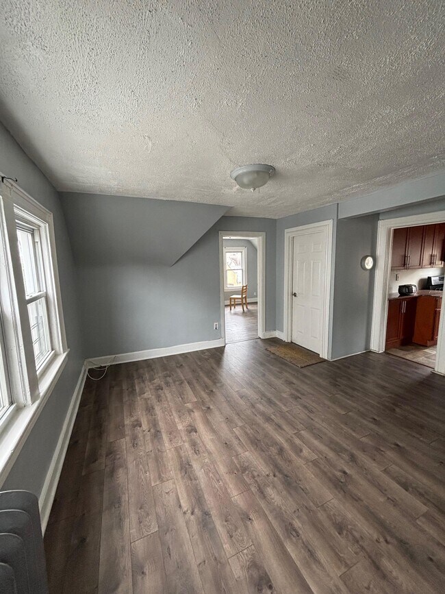 Foto del edificio - 624 E 26th St