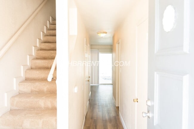 Foto del edificio - Tracy Rental Available for Move in!!