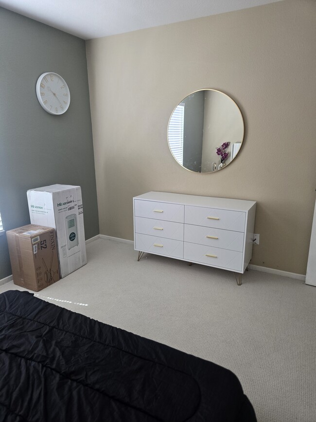 Building Photo - 4085 Garvey Way