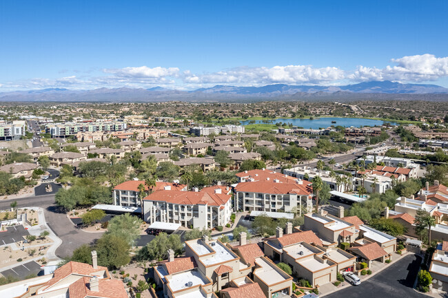 Aerial Photo - Plaza Del Lago