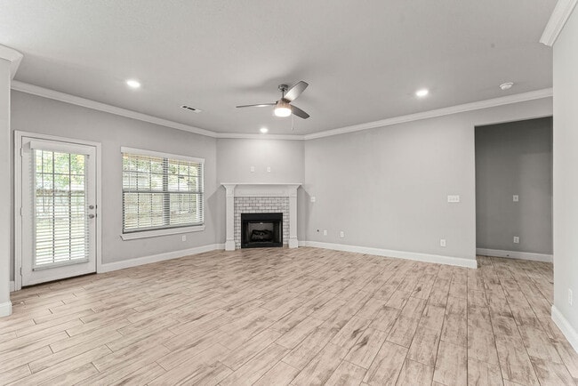 Foto del edificio - 2302 S Aspen St