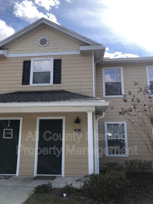 Foto principal - 870 Regatta Bay Dr