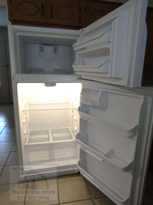 Building Photo - 1100 S James St