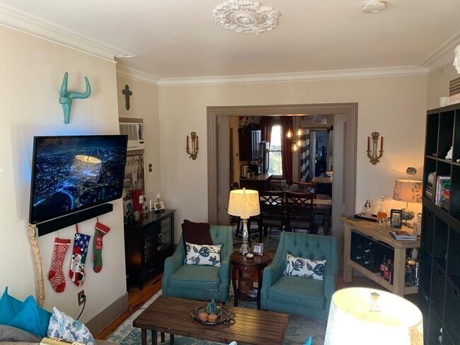 Building Photo - 140 Trenton St