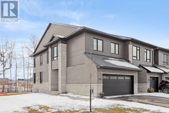 Building Photo - 238 Bristol Cres