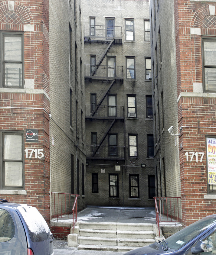 1715-1717 Walton Ave, Bronx, NY 10453 - Apartments in Bronx, NY ...