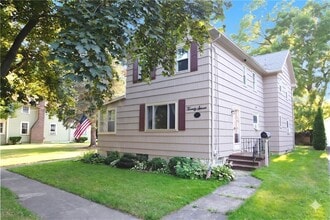 Building Photo - 27 Boughton Ave
