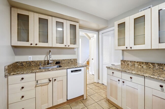 Building Photo - Just a Really Nice Home That's a Short Wal...