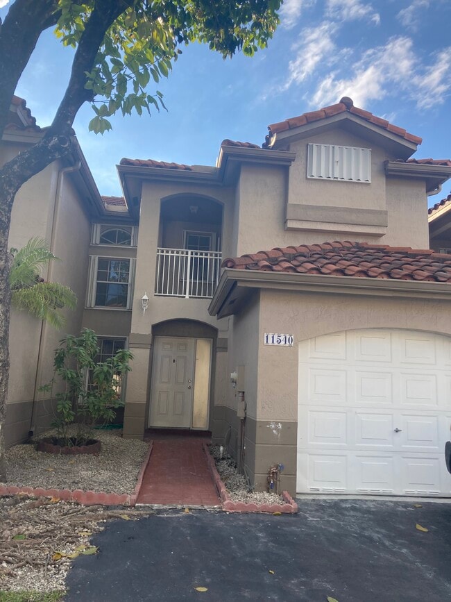 Building Photo - 11540 SW 148th Ct