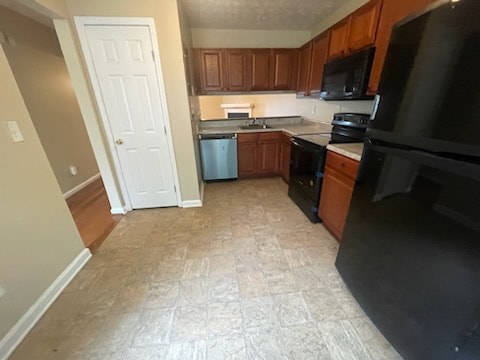 Foto del edificio - 3720 Regency Park Dr