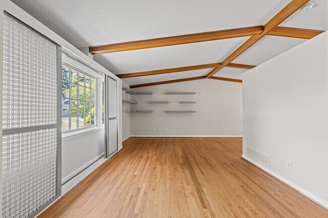 Building Photo - 1101 Gunnison Pl