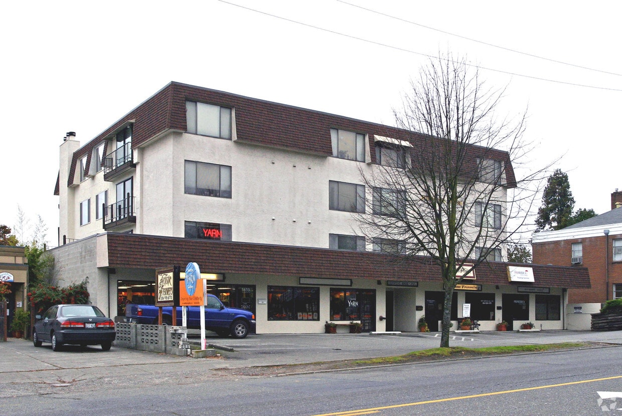 Building Photo - EOS Apartments