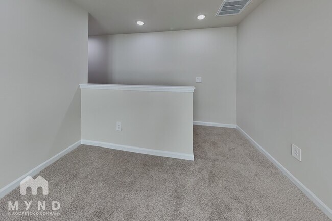 Foto del edificio - 712 Southland Dr