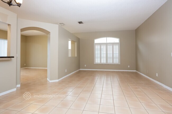 Building Photo - 3544 Coco Lake Dr