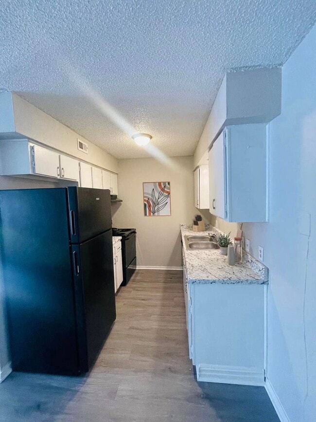 Interior Photo - The Flats @ 5900