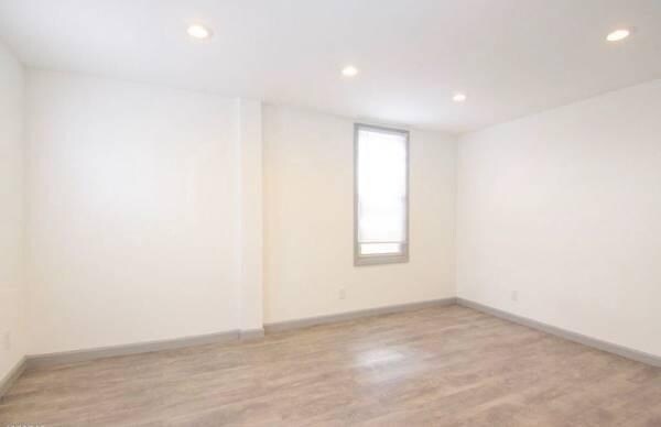 Foto del edificio - 851 Summer Ave