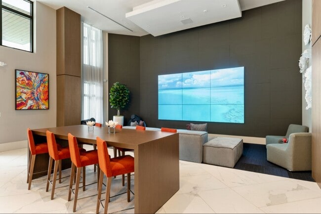 Building Photo - Uptown Boca Villas