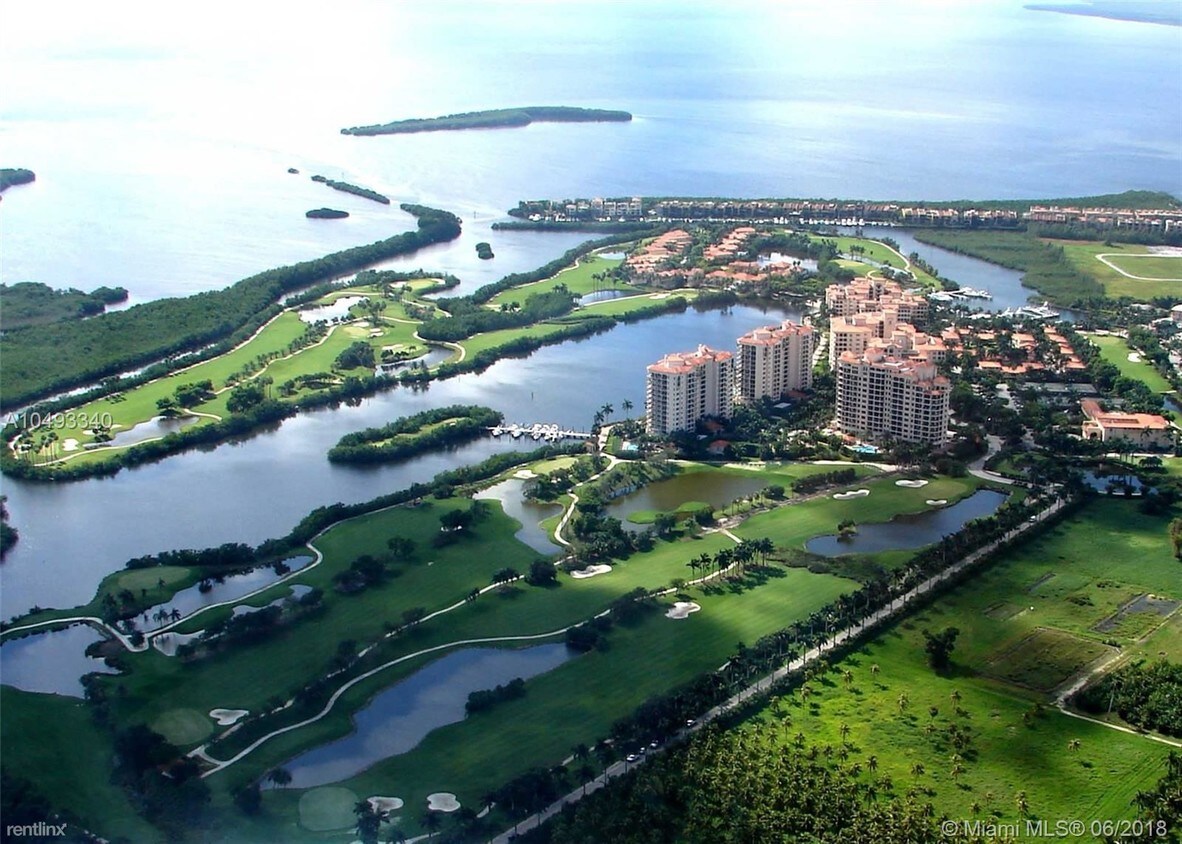 Primary Photo - 13627 Deering Bay Dr