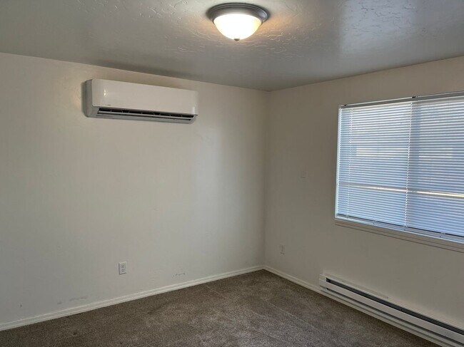 Foto del edificio - 1442 W Sandalwood Dr