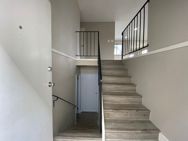 Foto del edificio - 134 Morton Dr