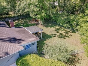 Building Photo - 3212 Springdale Dr