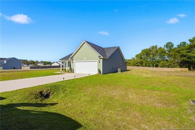 Building Photo - 50 Terrier Ct