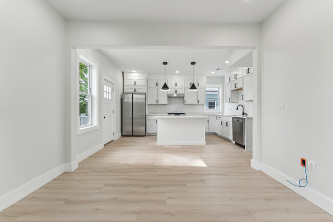 Open layout living room with kitchen - 47 Brackett St