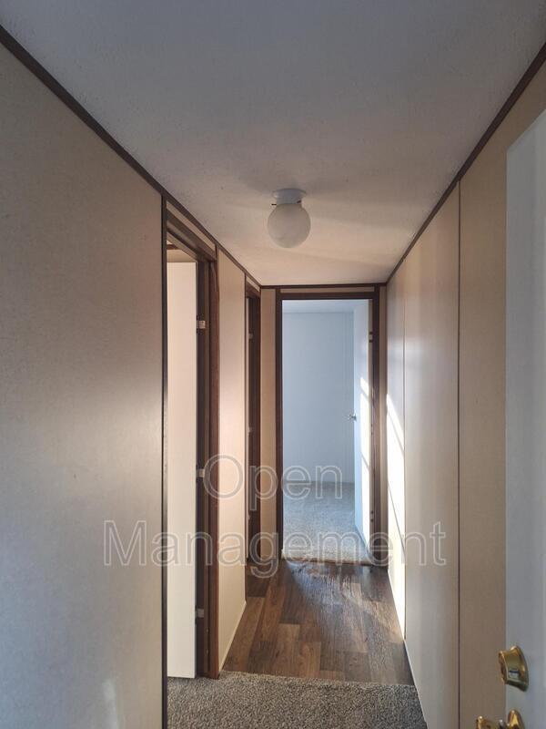 Foto del edificio - 301 Mantle Ave