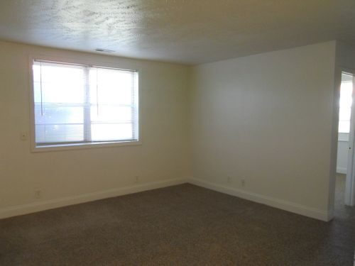 Foto del edificio - 2706 Redbud Ln