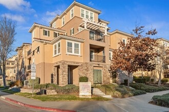 Building Photo - 3251 Monaghan St