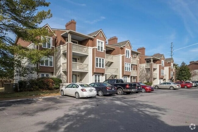 Building Photo - 262 Hillsboro Pl