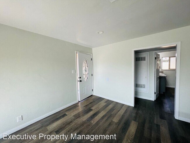 Foto del edificio - 3 br, 1 bath House - 1316 Virginia Ave.