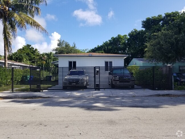 Building Photo - 277 NW 75th St