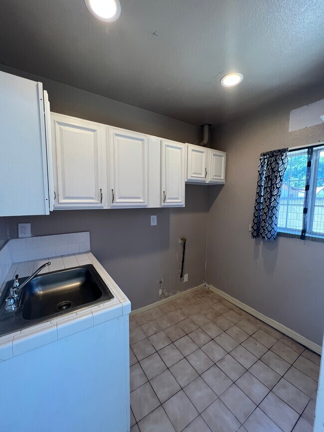 Foto del edificio - 11731 Walcroft St