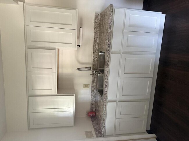 Foto del edificio - 2137 Woodland St NE