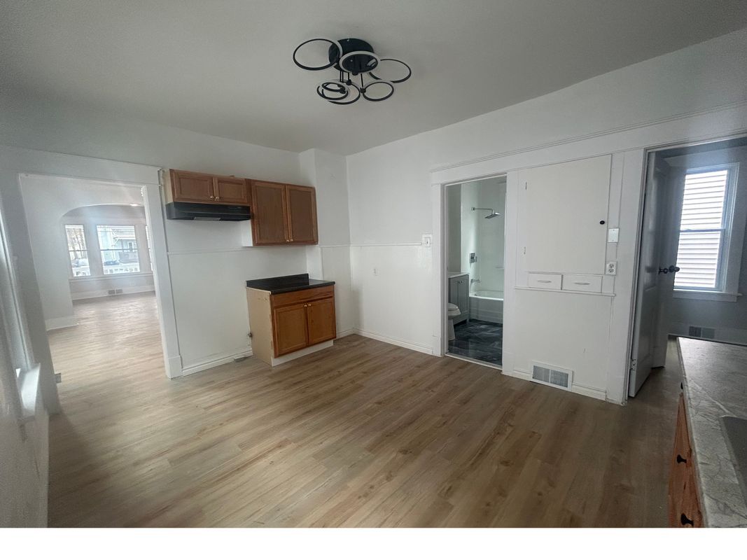 Foto del edificio - 411 Cambridge Ave