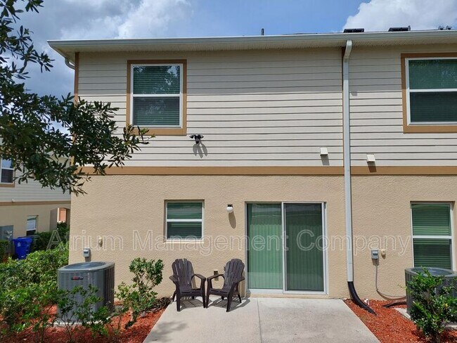 Building Photo - 3846 Hampstead Ln