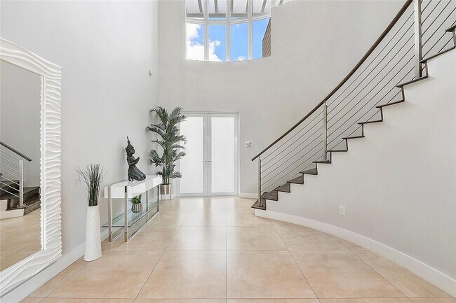 Building Photo - 7477 NW 99th Ave