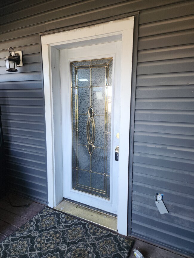 Foto del edificio - 235 Lasher Rd