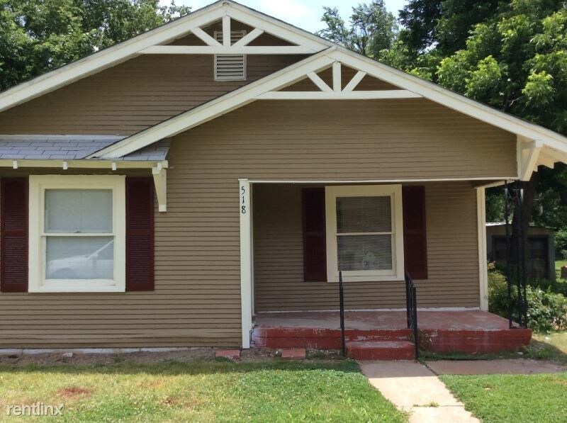 Primary Photo - 3 br, 1 bath House - 518 E Apache