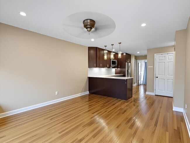 Foto del edificio - 317 Willow Ave